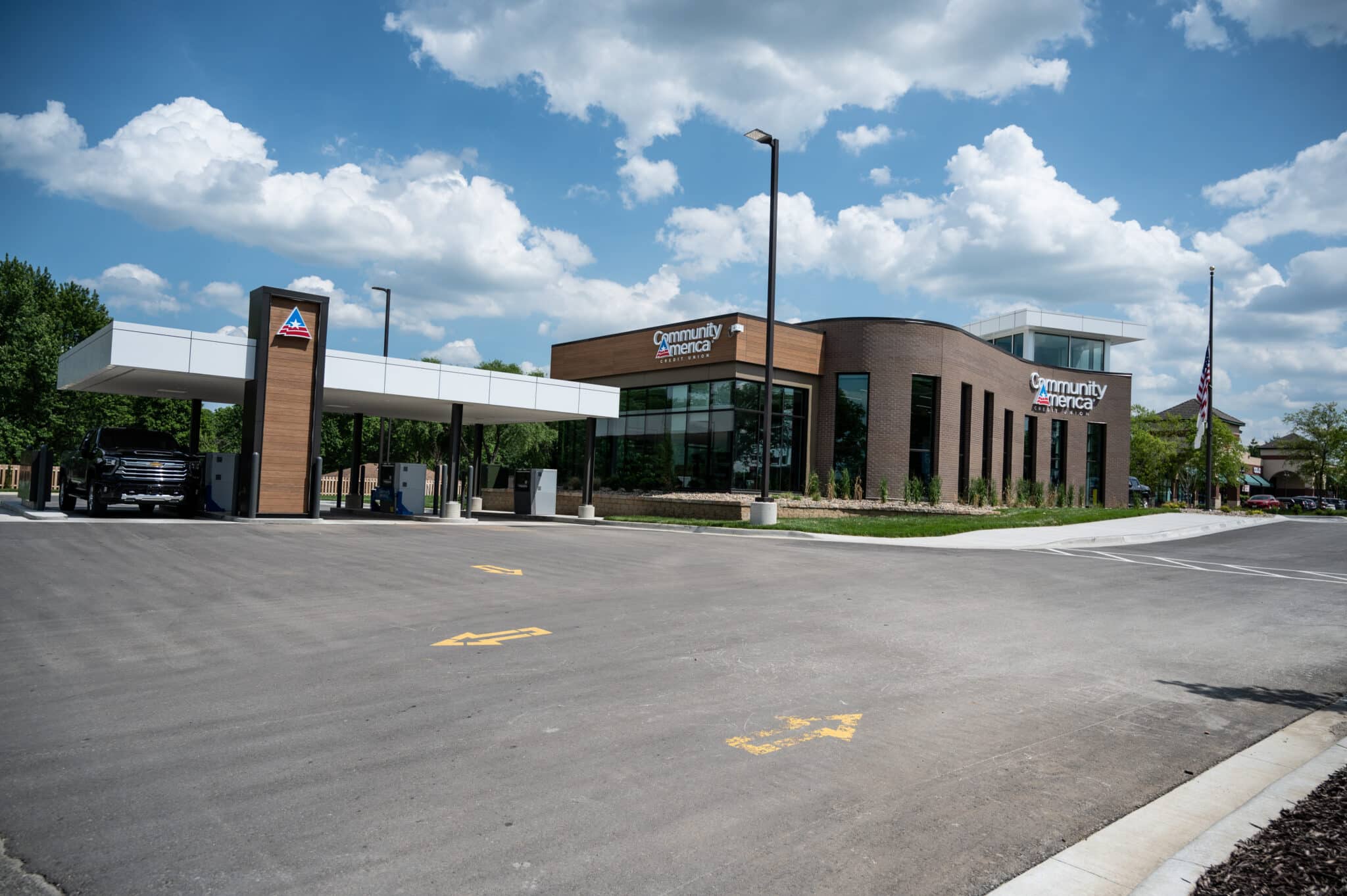 CACU Blue Springs-4 - AL Huber Construction credit union
